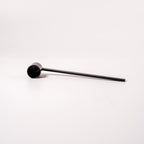 Kerzenauslöschgerät von WeFra-Candles Mario Weyer & Klaudia Frast GbR, stilvoller Kerzenlöscher auf weißem Hintergrund